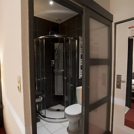 The Originals Boutique, Le Pillebois, Bourg-en-bresse Nord Hotel 3*